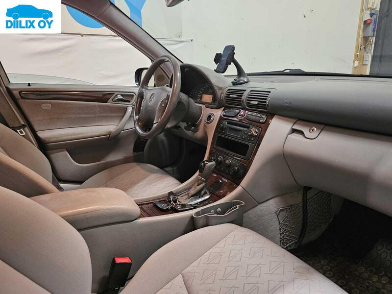 Mercedes-Benz C vaihtoauto