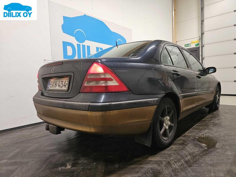 Mercedes-Benz C vaihtoauto