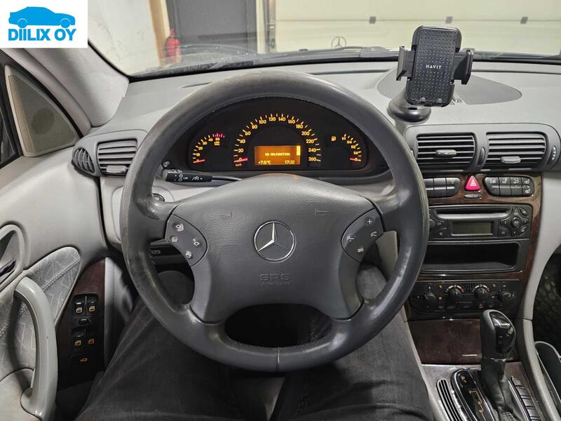 Mercedes-Benz C vaihtoauto