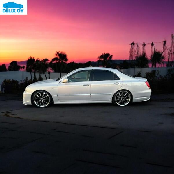 Toyota Crown vaihtoauto