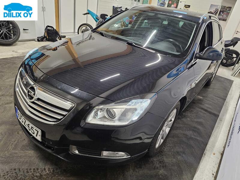 Opel Insignia vaihtoauto