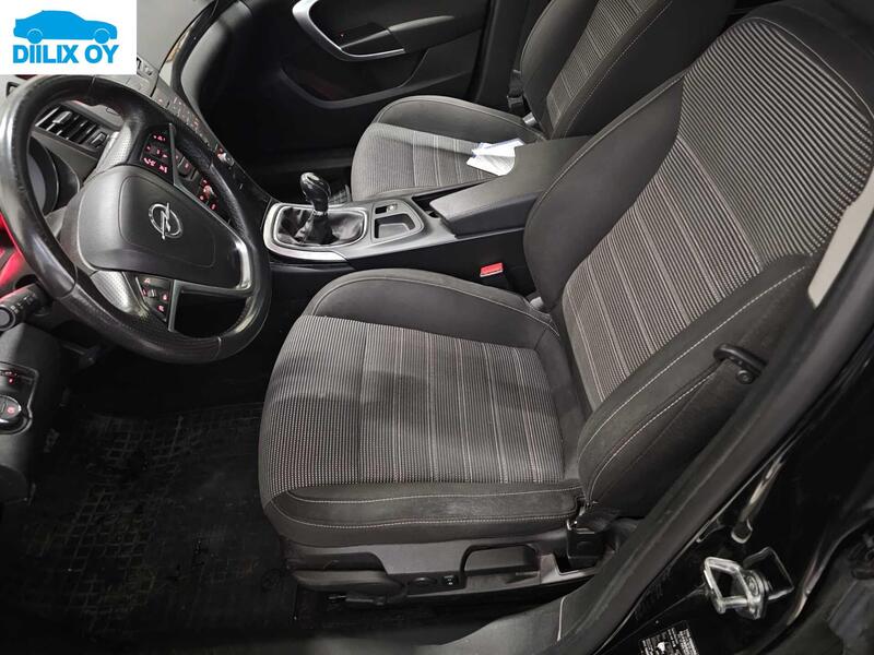 Opel Insignia vaihtoauto