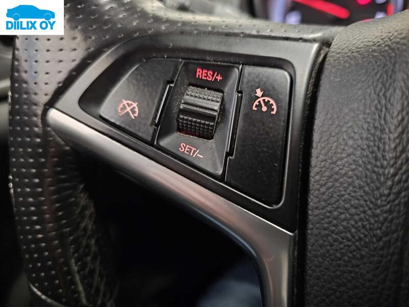 Opel Insignia vaihtoauto