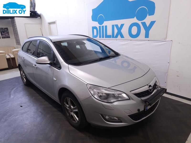 Opel Astra vaihtoauto