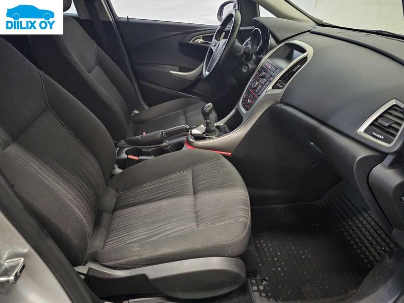 Opel Astra vaihtoauto