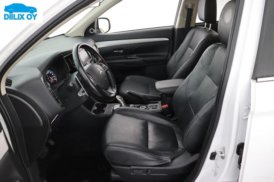 Mitsubishi Outlander PHEV vaihtoauto