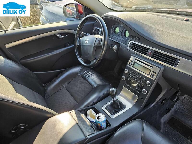 Volvo V70 vaihtoauto