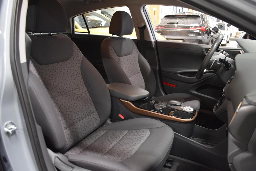 Hyundai IONIQ electric vaihtoauto