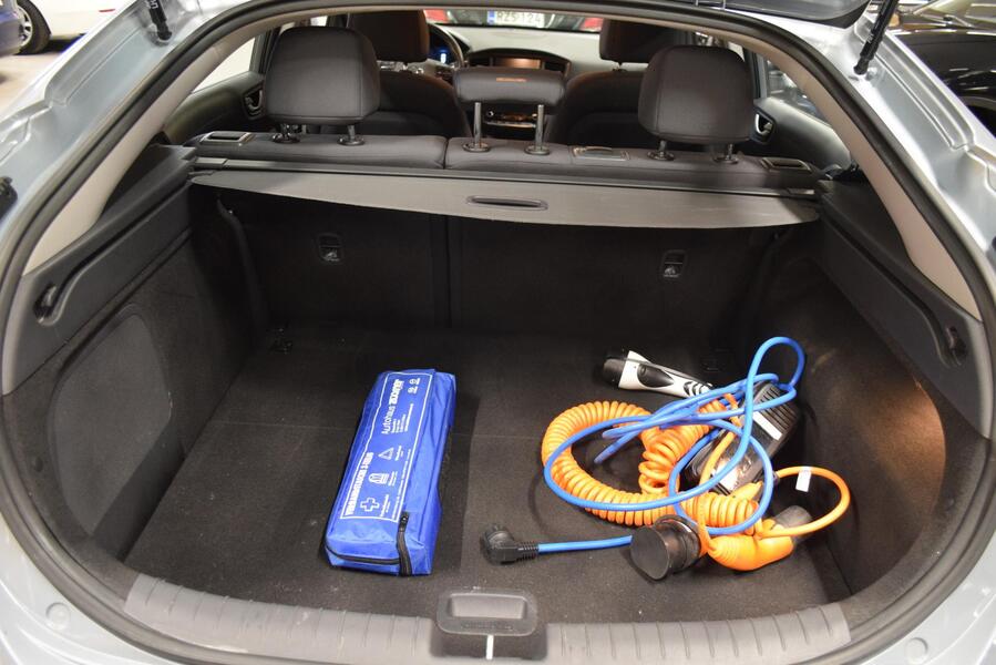 Hyundai IONIQ electric vaihtoauto