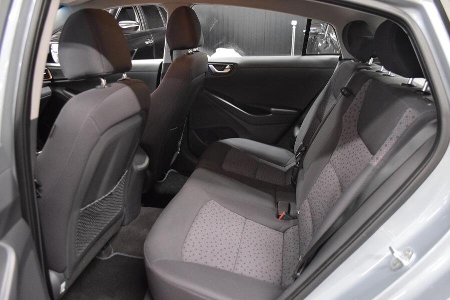 Hyundai IONIQ electric vaihtoauto