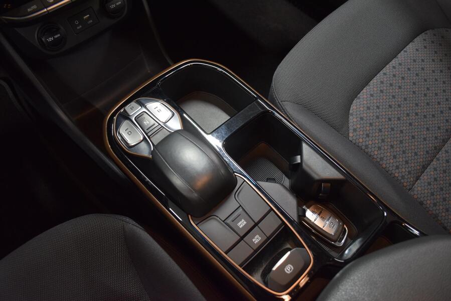 Hyundai IONIQ electric vaihtoauto