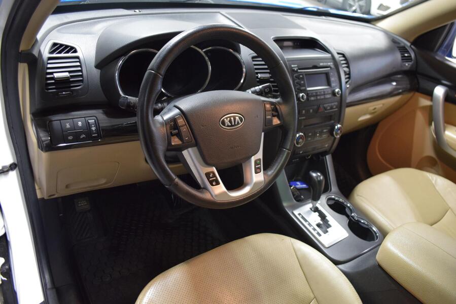 Kia Sorento vaihtoauto