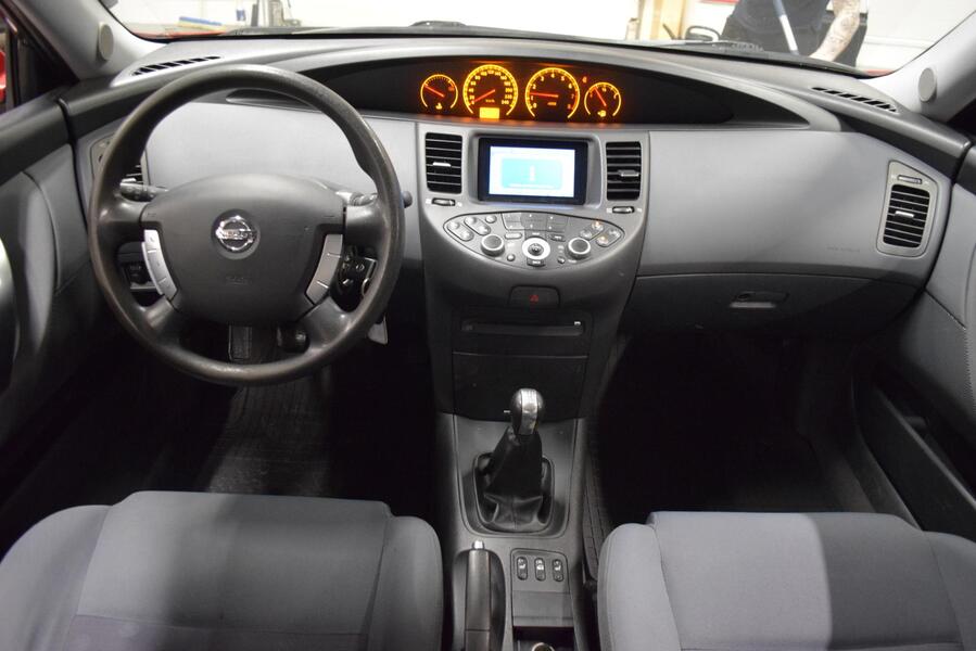 Nissan Primera vaihtoauto