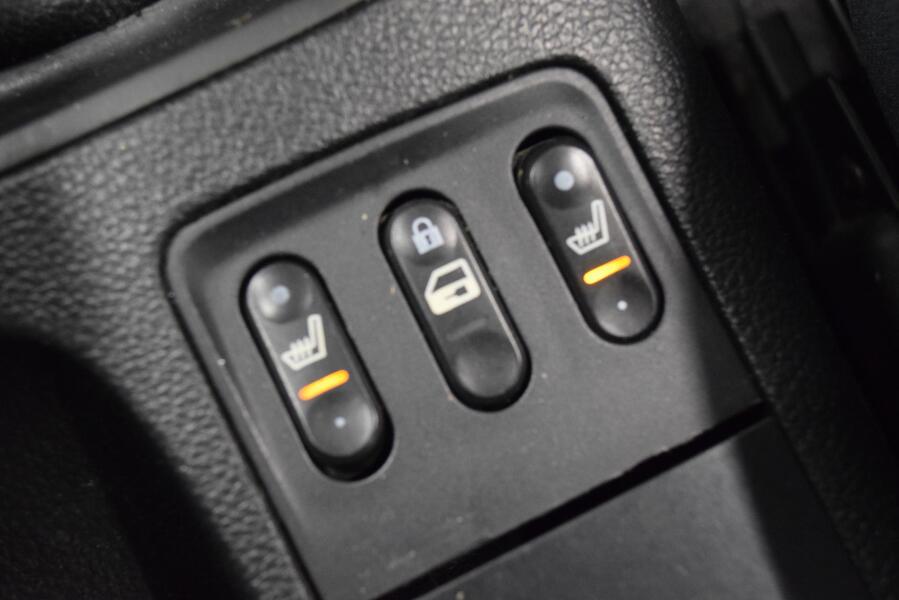 Nissan Primera vaihtoauto