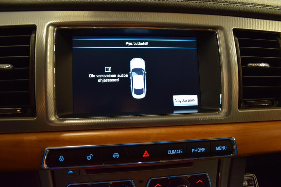 Jaguar XF vaihtoauto