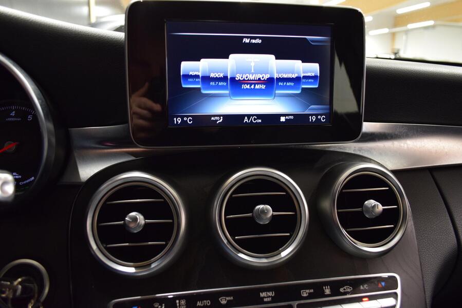 Mercedes-Benz C vaihtoauto