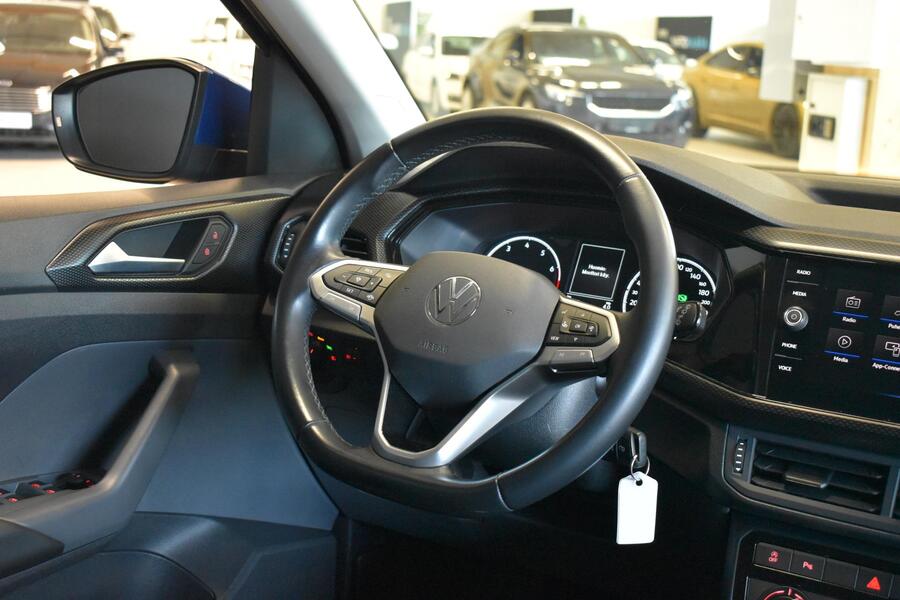 Volkswagen T-Cross vaihtoauto