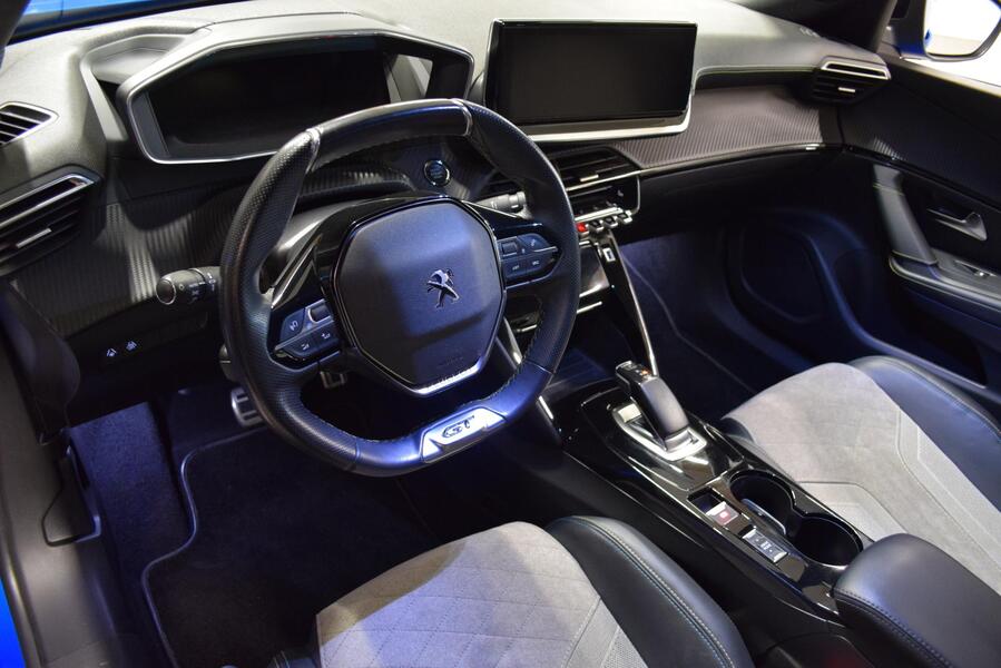 Peugeot e-2008 vaihtoauto