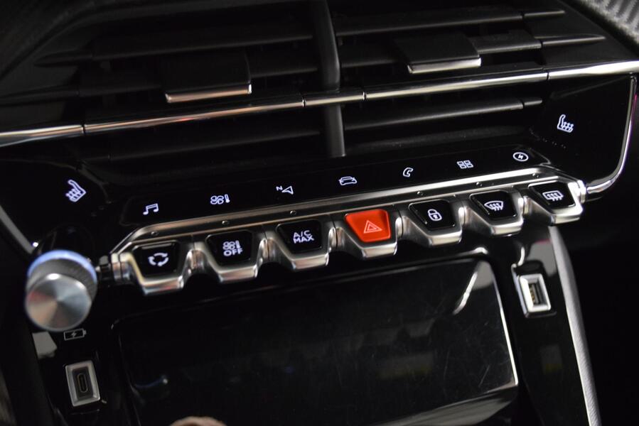 Peugeot e-2008 vaihtoauto