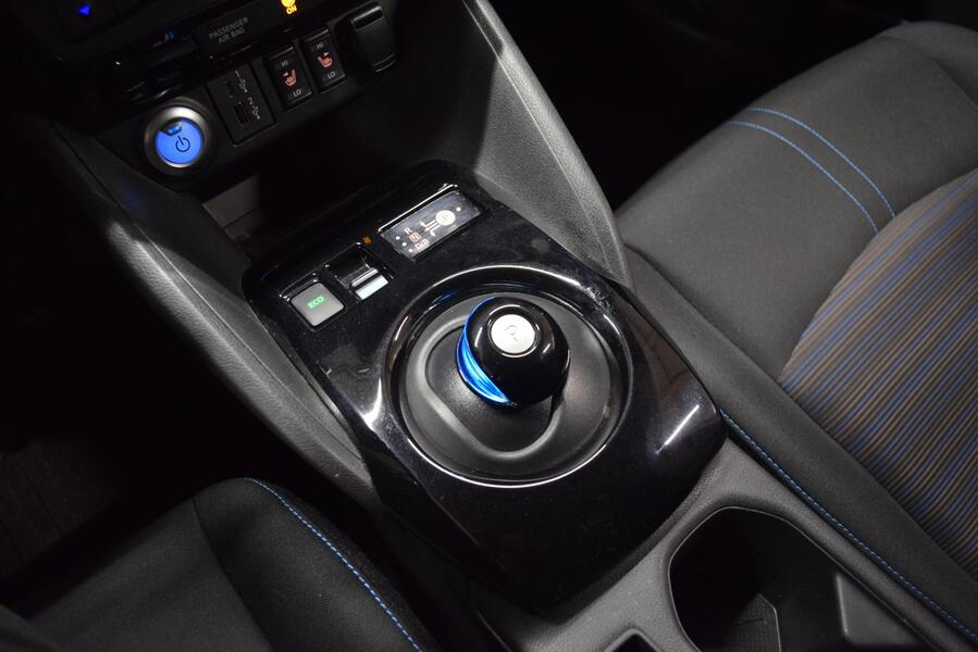 Nissan Leaf vaihtoauto