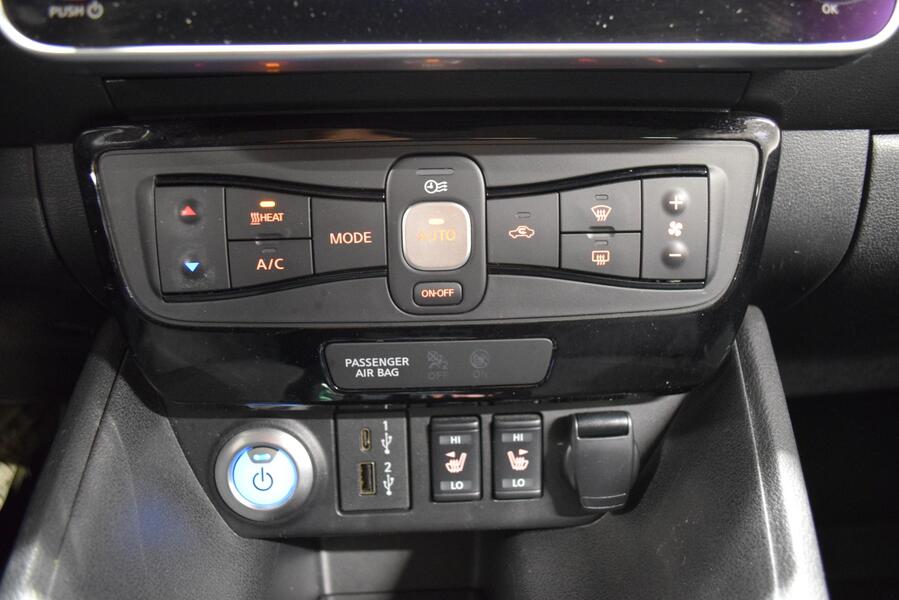 Nissan Leaf vaihtoauto