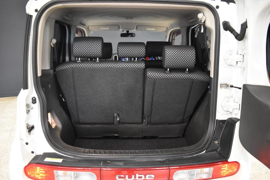 Nissan Cube vaihtoauto