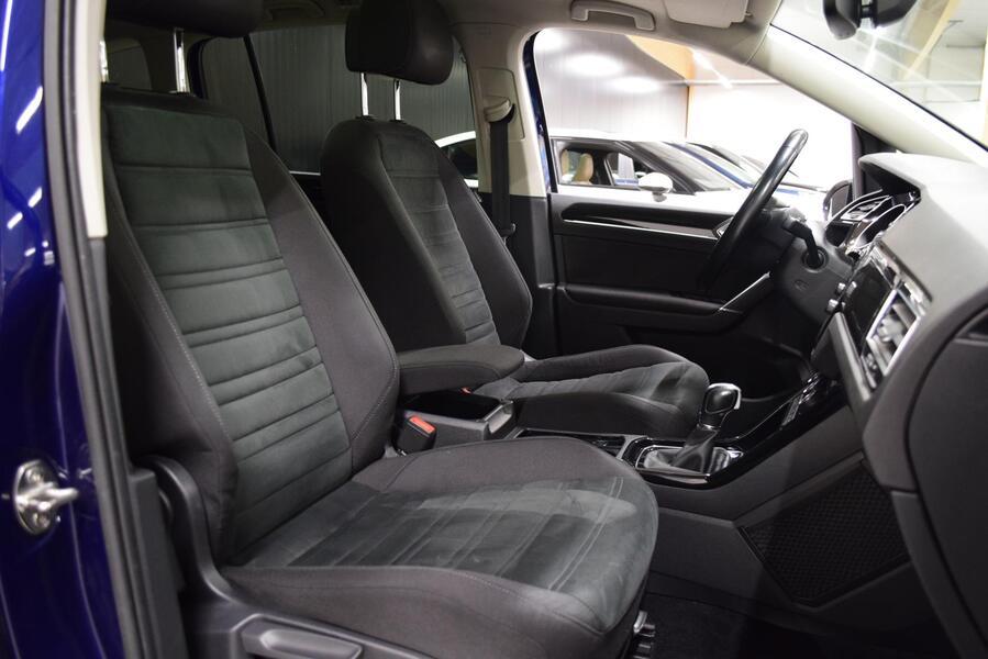 Volkswagen Touran vaihtoauto