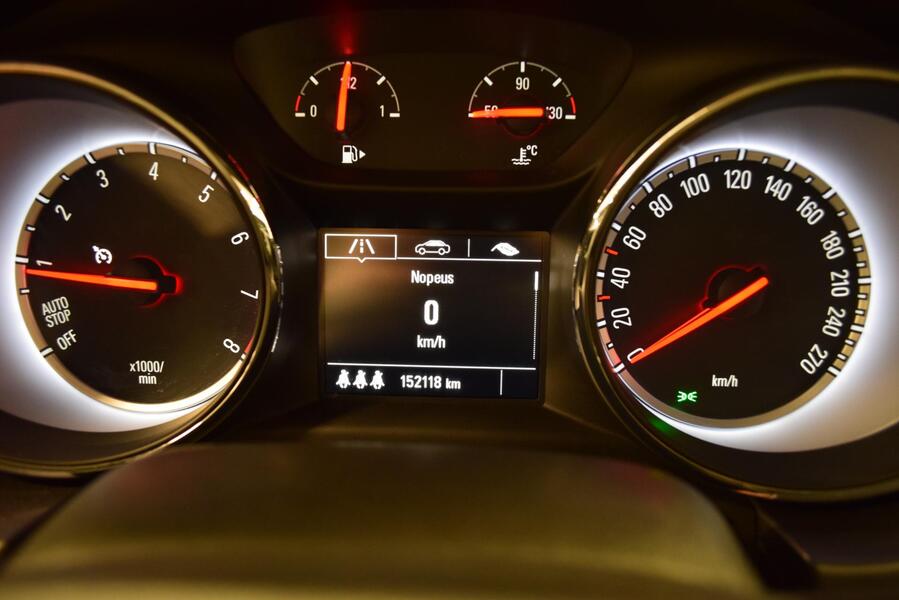 Opel Astra vaihtoauto