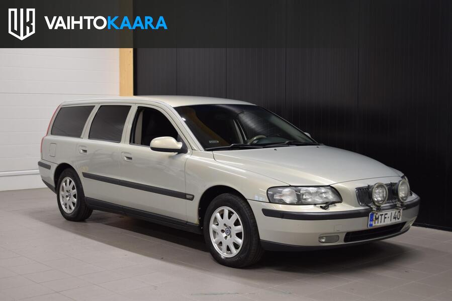 Volvo V70 vaihtoauto