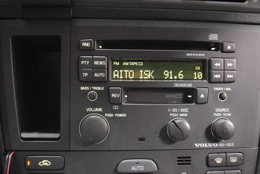 Volvo V70 vaihtoauto