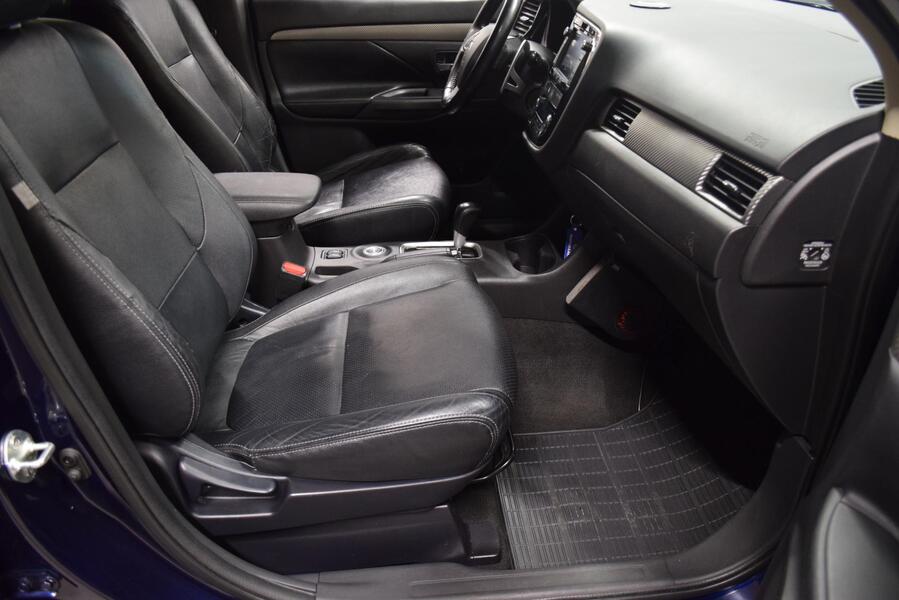 Mitsubishi Outlander vaihtoauto