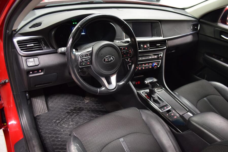 Kia Optima vaihtoauto