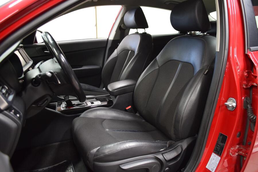 Kia Optima vaihtoauto