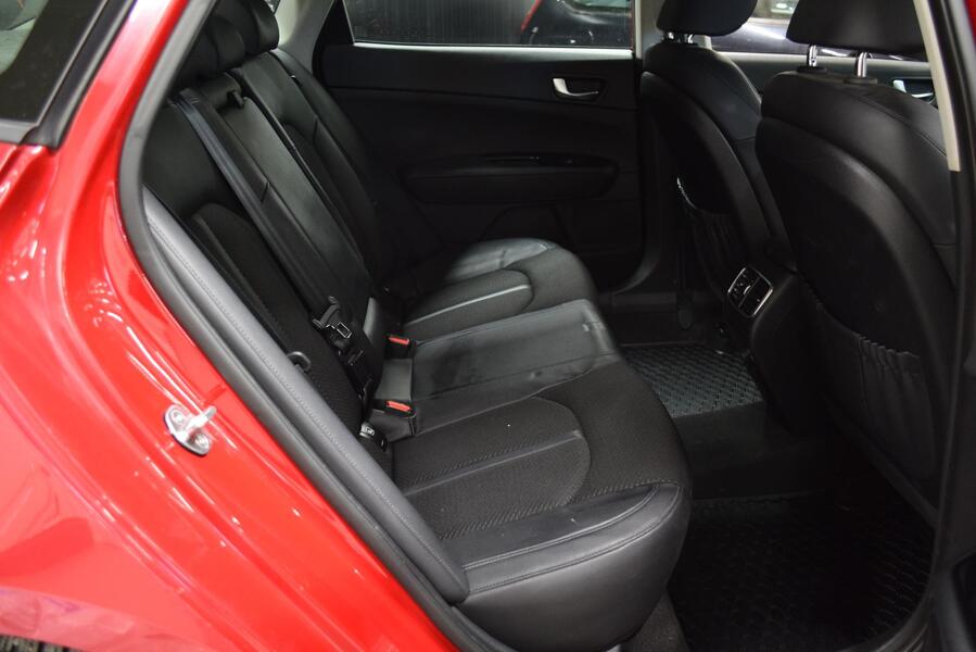 Kia Optima vaihtoauto