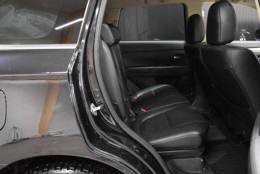 Mitsubishi Outlander vaihtoauto