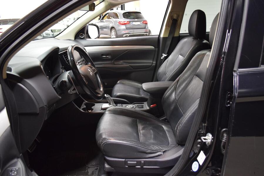 Mitsubishi Outlander PHEV vaihtoauto