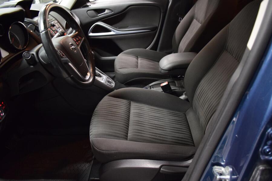 Opel Zafira Tourer vaihtoauto