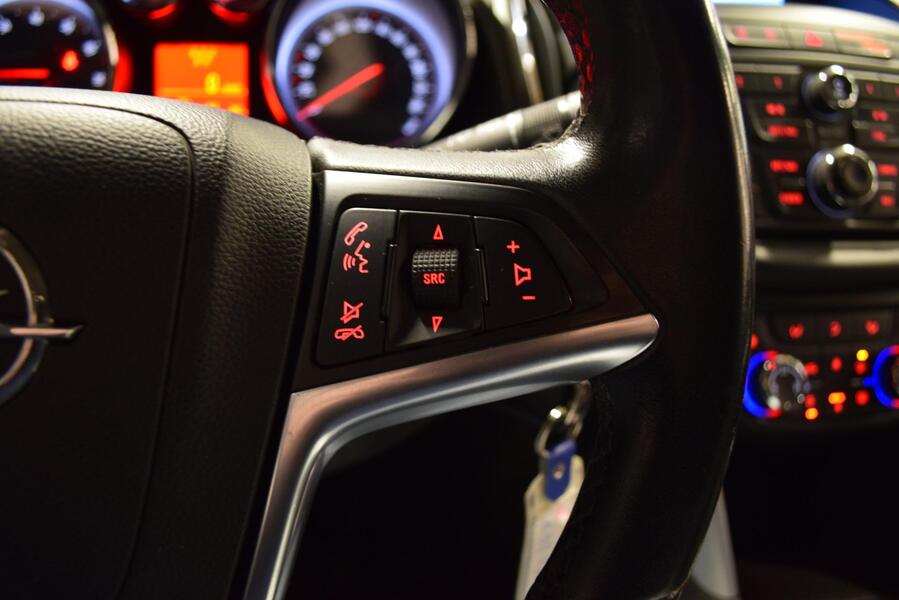 Opel Zafira Tourer vaihtoauto