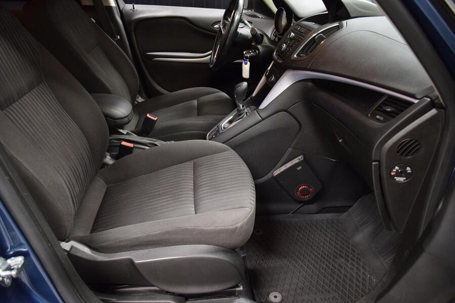 Opel Zafira Tourer vaihtoauto