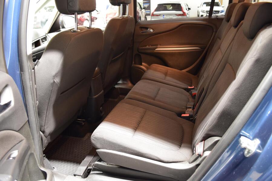 Opel Zafira Tourer vaihtoauto