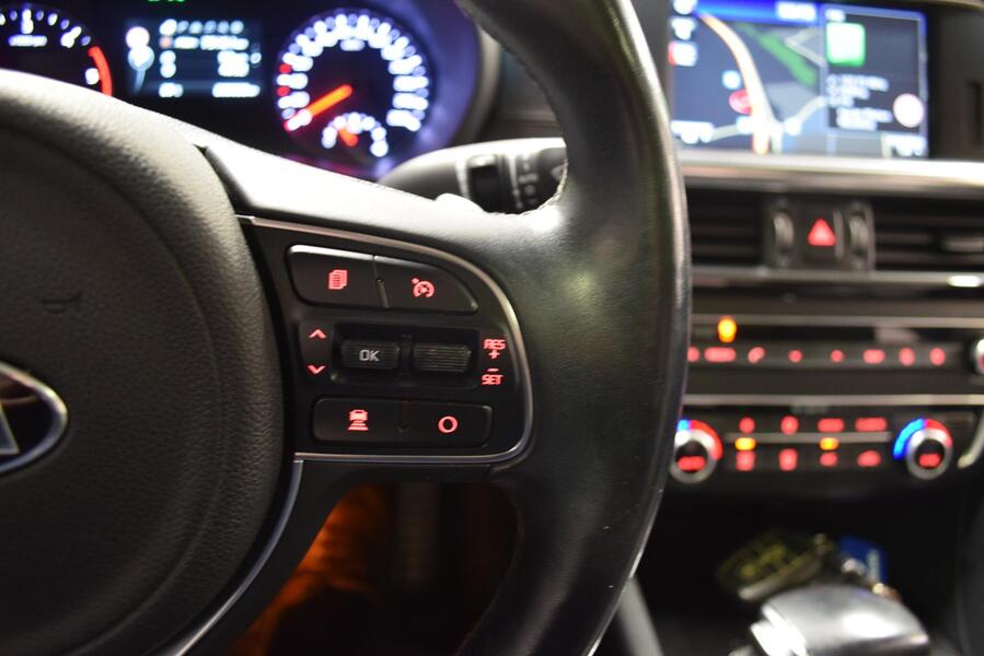 Kia Optima vaihtoauto