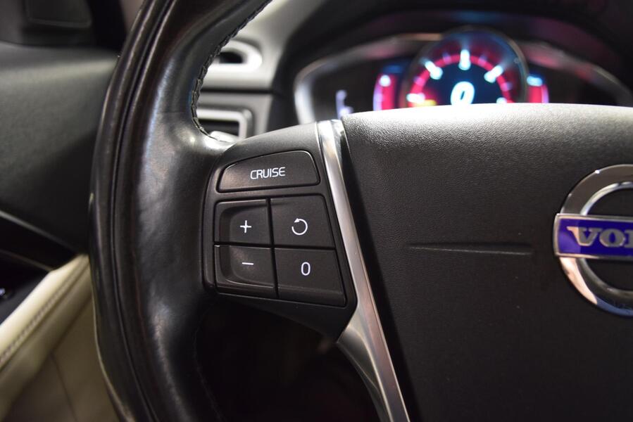 Volvo XC70 vaihtoauto