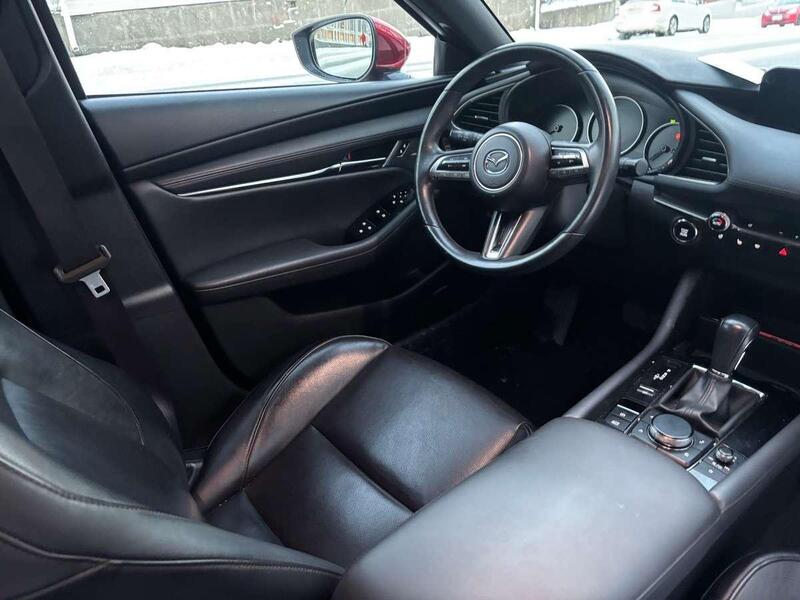 Mazda 3 vaihtoauto