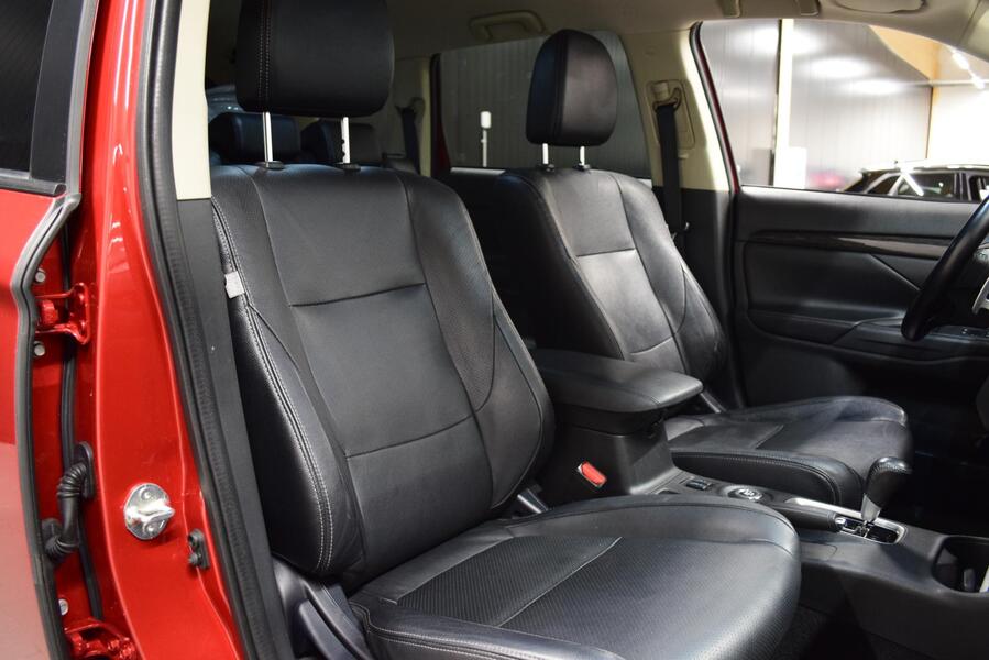 Mitsubishi Outlander vaihtoauto