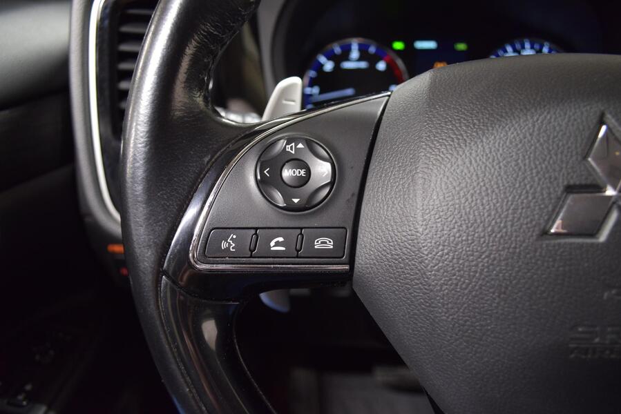 Mitsubishi Outlander vaihtoauto