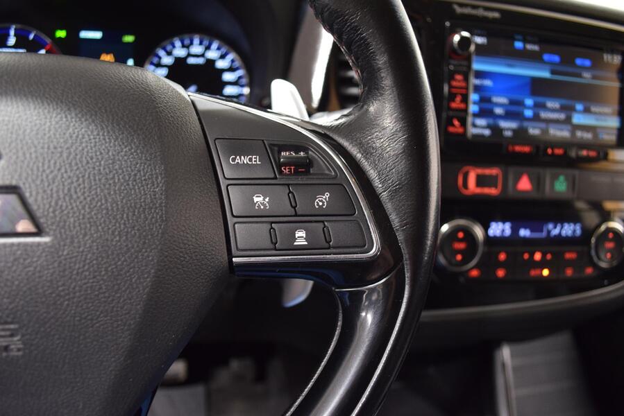 Mitsubishi Outlander vaihtoauto