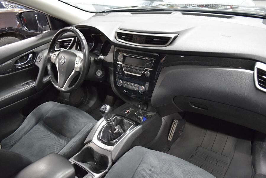 Nissan X-Trail vaihtoauto