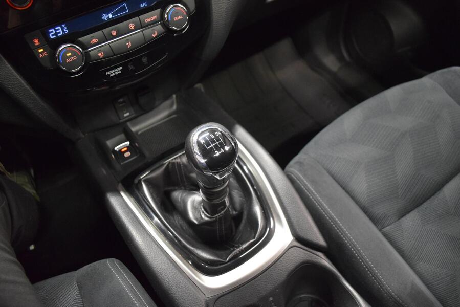 Nissan X-Trail vaihtoauto