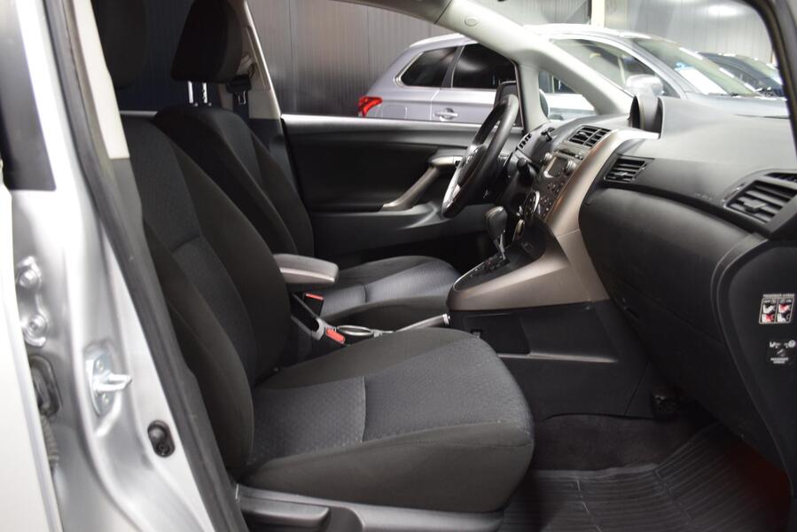 Toyota Verso vaihtoauto