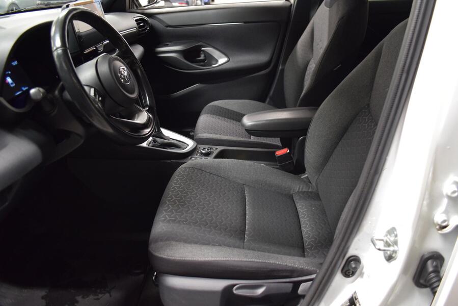 Toyota Yaris Cross vaihtoauto